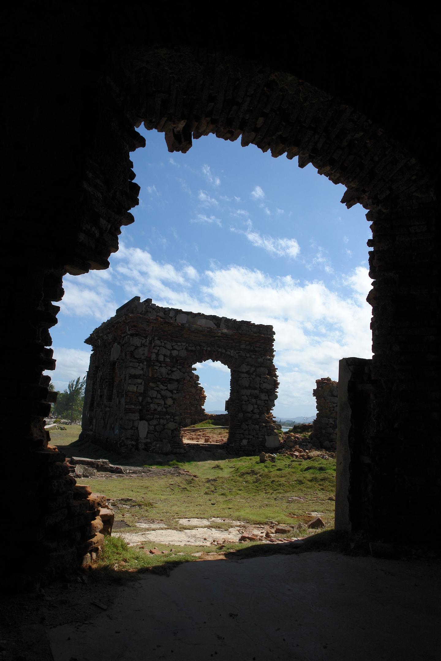 Ruinas del Antiguo Leprocomio - Toa Baja - 2011 00015